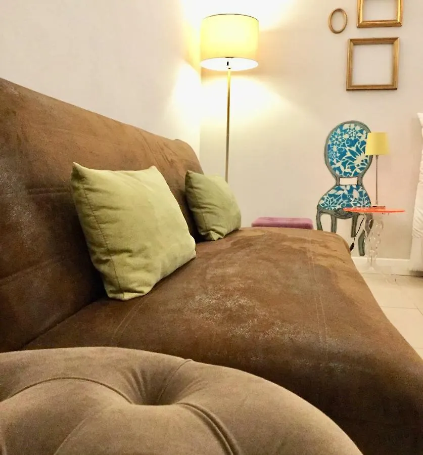 Apartment Festina Lente Holiday home Rome