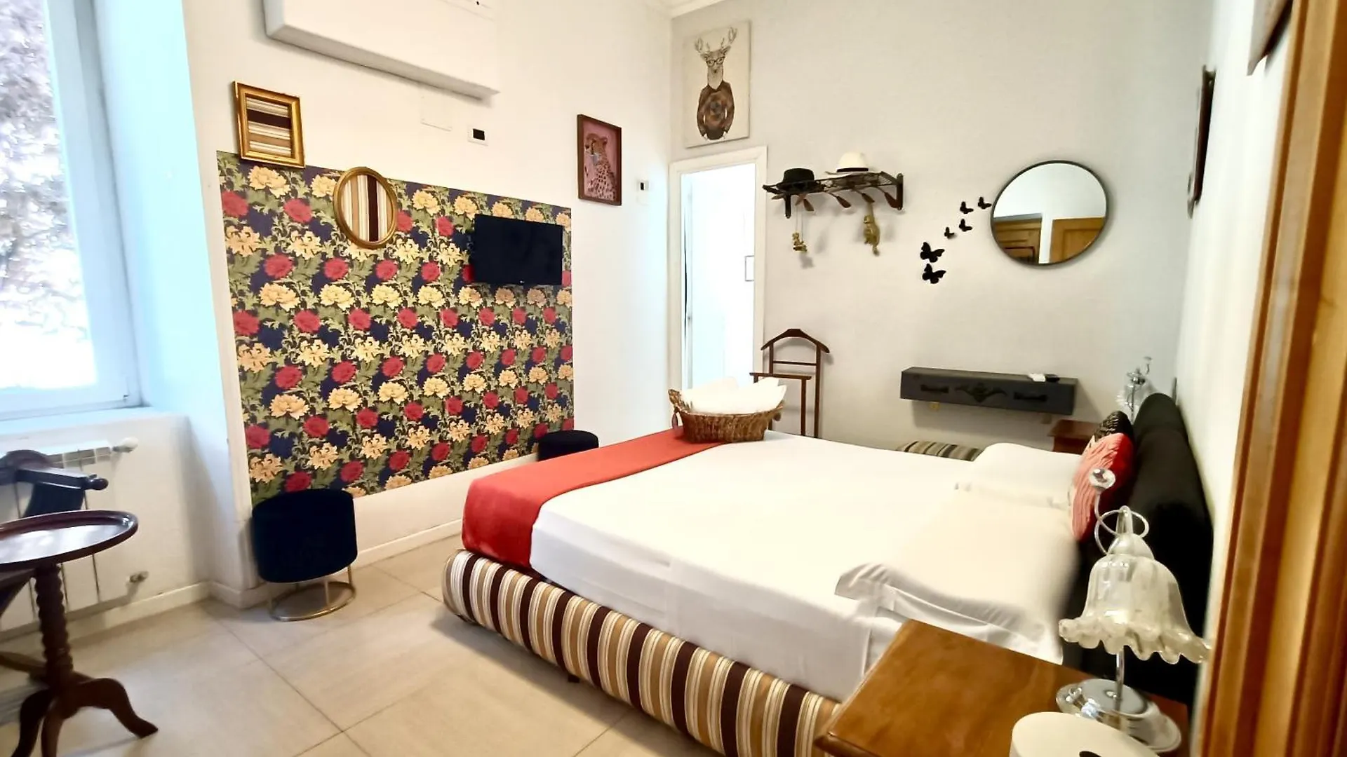 Apartment Festina Lente Holiday home Rome Italy